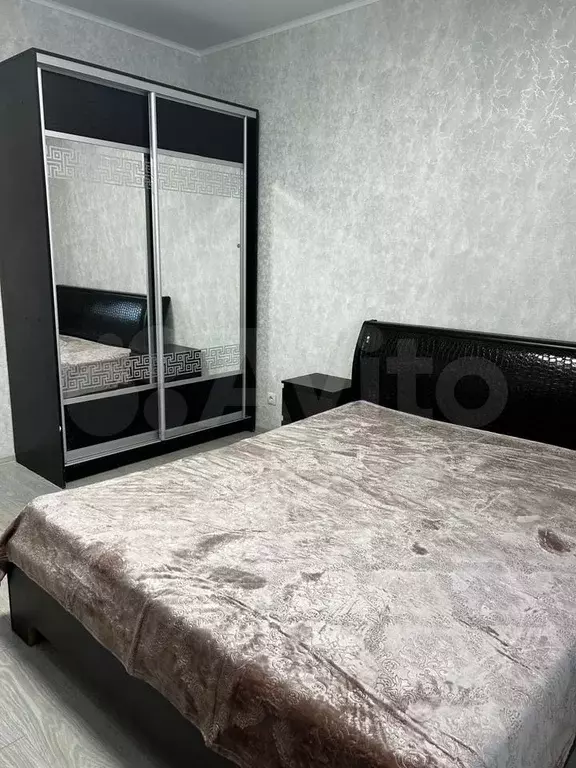 2-к. квартира, 64 м, 4/10 эт. - Фото 1