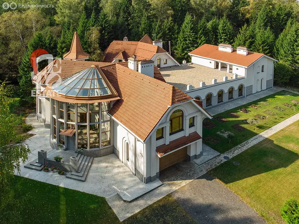 Дом в деревня Аксаково, Соловьиная улица, 19 (1200 м) - Фото 1