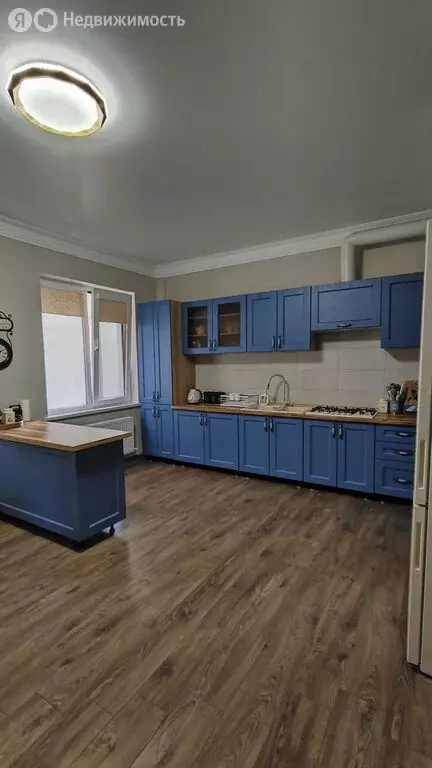 3-комнатная квартира: Нальчик, улица Пушкина, 77 (119 м) - Фото 1