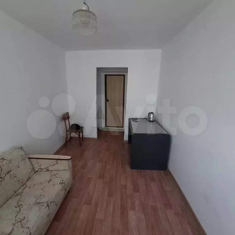 Комната 14 м в 6-к., 3/5 эт. - Фото 0