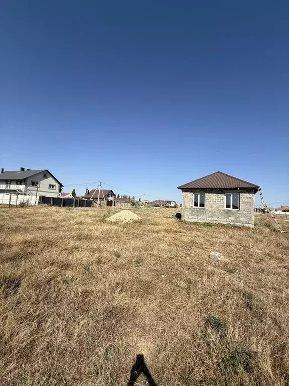 Участок в Севастополь с. Осипенко, ул. Красноярская (5.0 сот.) - Фото 0