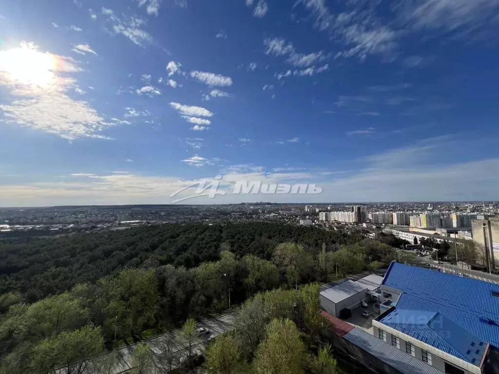 3-к кв. Крым, Симферополь ул. Балаклавская, 41 (107.0 м) - Фото 1