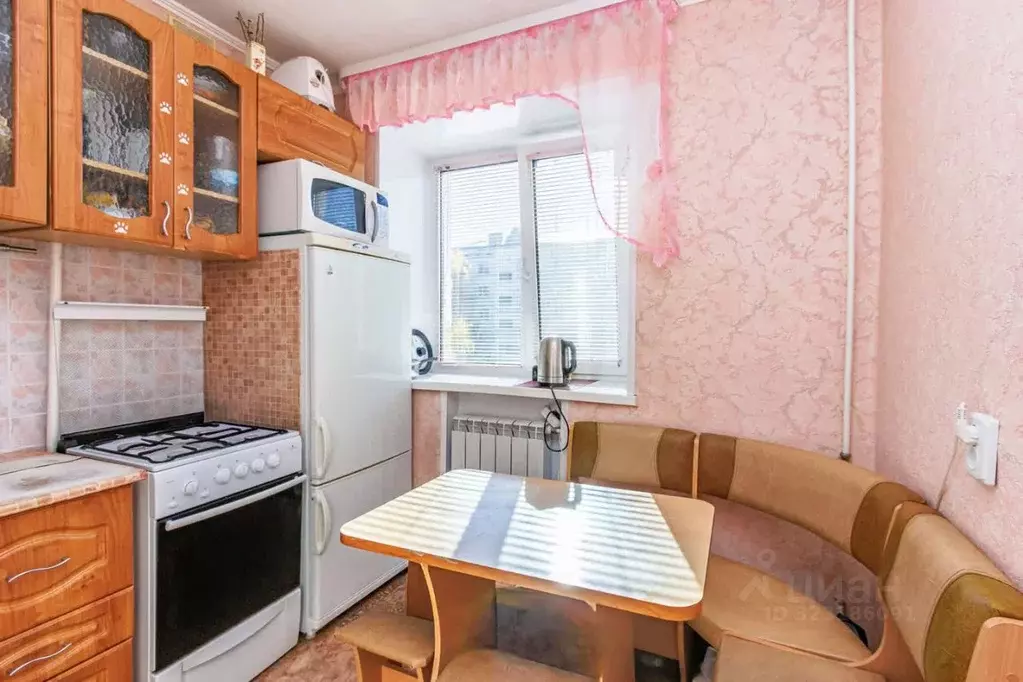 2-к кв. Тюменская область, Тюменский муниципальный округ, пос. ... - Фото 1