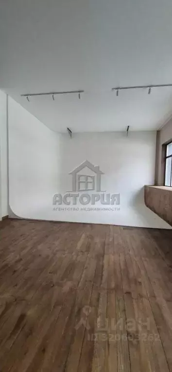 Помещение свободного назначения в Красноярский край, Красноярск ул. ... - Фото 2