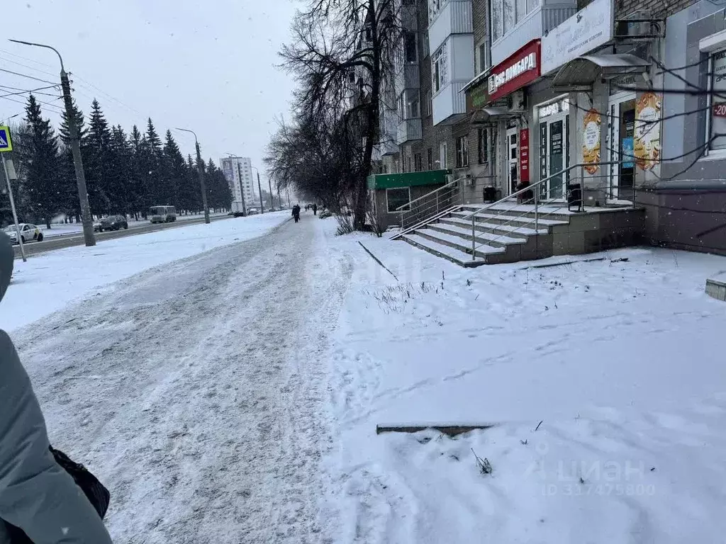 Торговая площадь в Башкортостан, Уфа ул. Машиностроителей, 17 (17 м) - Фото 0