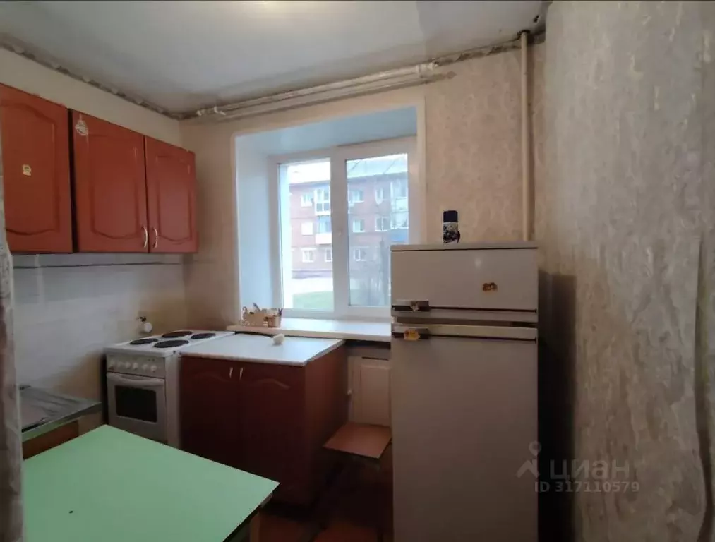 2-к кв. Кемеровская область, Белово ул. Доватора, 8 (45.0 м) - Фото 0