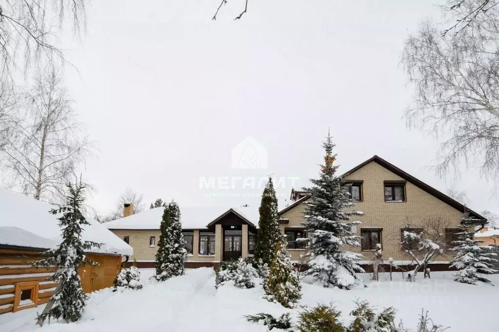 Дом в Татарстан, Верхнеуслонский район, Октябрьское с/пос, с. Матюшино ... - Фото 1