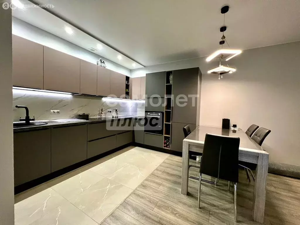 4-комнатная квартира: Москва, Лобненская улица, 13к1 (78 м) - Фото 0