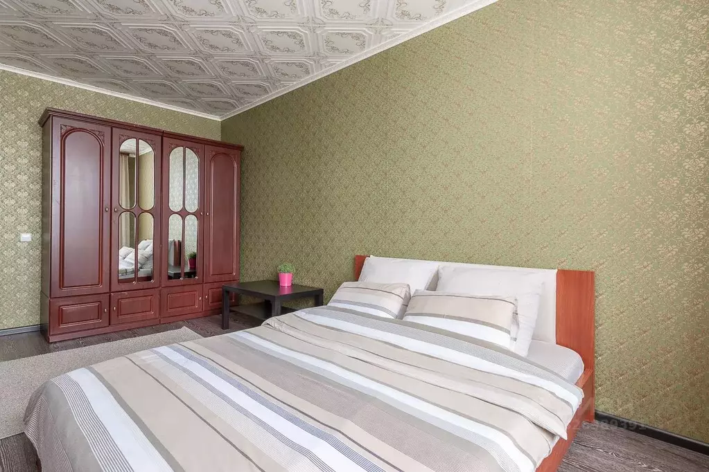 1-к кв. Свердловская область, Екатеринбург пер. Трамвайный, 2к2 (41.0 ... - Фото 1