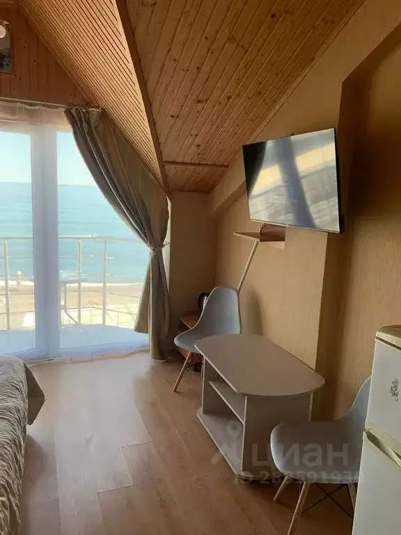Комната Крым, Алушта ул. Набережная, 16А - Фото 1