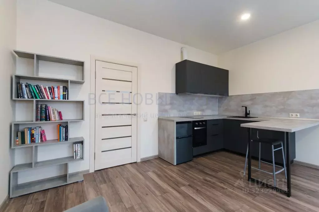 Студия Новосибирская область, Новосибирск 2-я Обская ул., 71/1 (31.8 ... - Фото 1