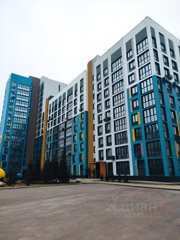 2-к кв. Брянская область, Брянск ул. Имени О.С. Визнюка, 18 (60.1 м) - Фото 0