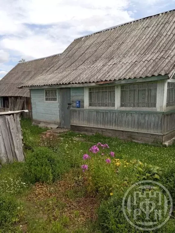 Дом в Новгородская область, Батецкий муниципальный округ, д. ... - Фото 1