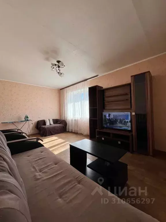3-к кв. Брянская область, Брянск Бежицкая ул., 1к10 (110.0 м) - Фото 1