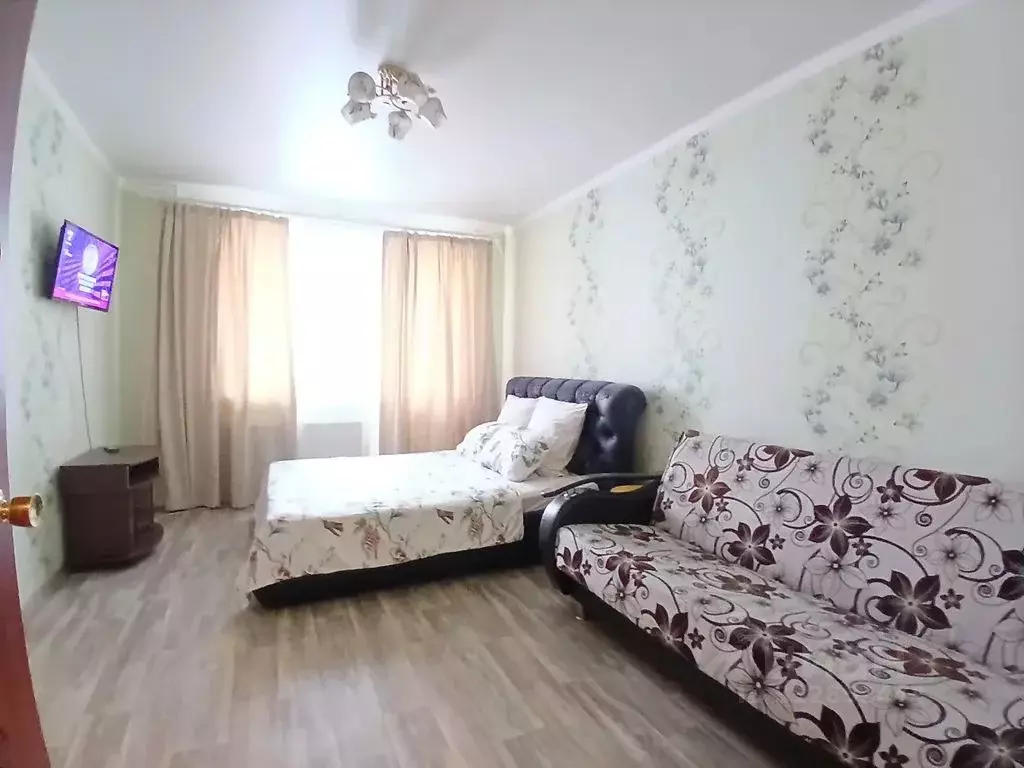 1-к кв. Самарская область, Тольятти Комсомольская ул., 82 (42.0 м) - Фото 1