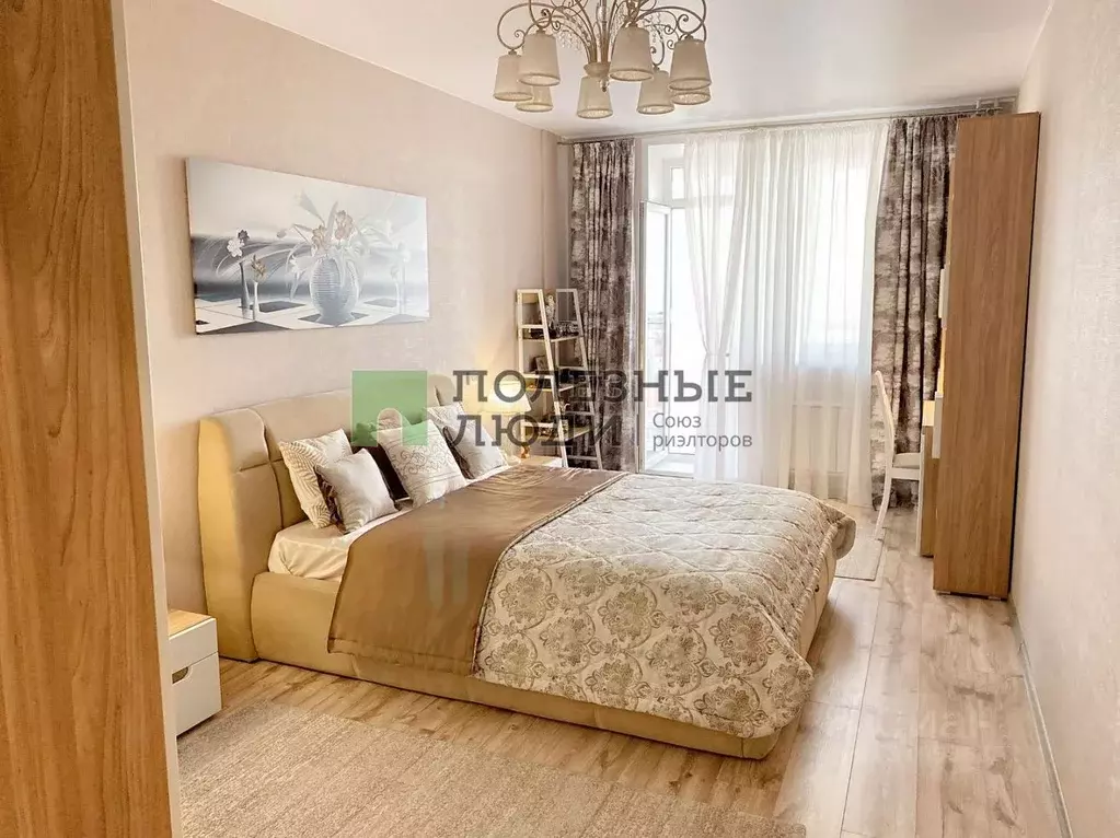 2-к кв. Курганская область, Курган ул. Кирова, 119Б (79.7 м) - Фото 1