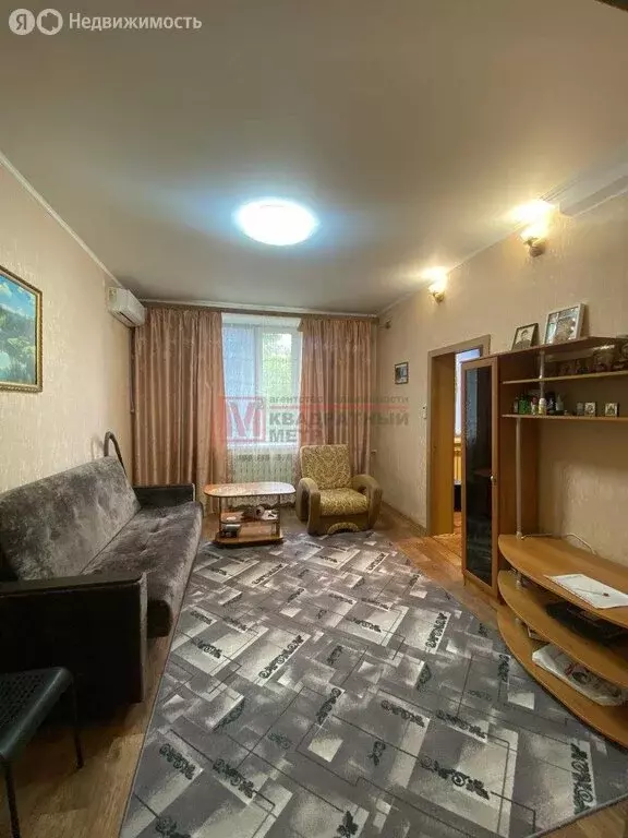 3-комнатная квартира: Старый Оскол, Стадионная улица, 10 (56 м) - Фото 1
