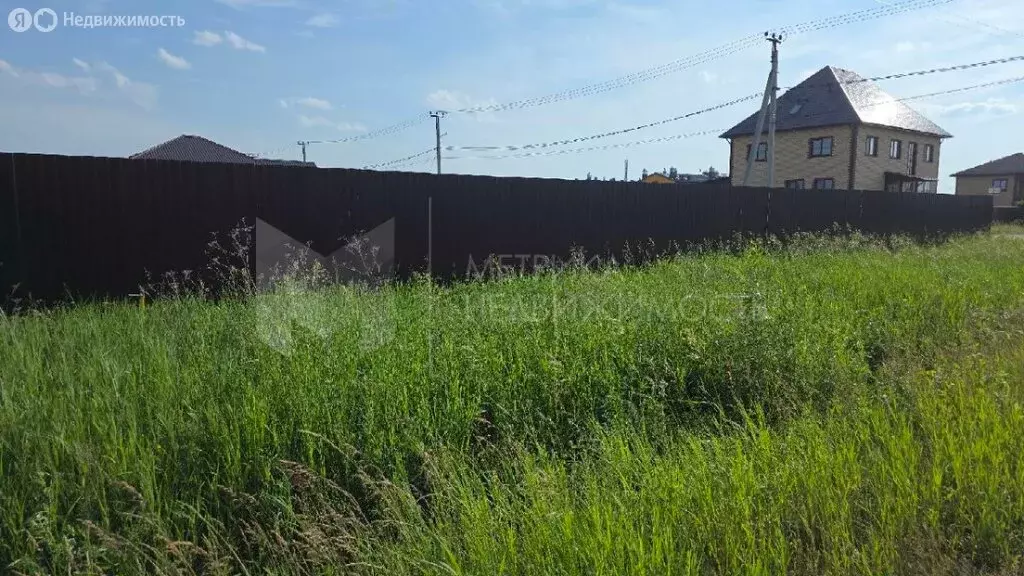 Участок в Тюменский район, деревня Ушакова, микрорайон Молодёжный, ... - Фото 0