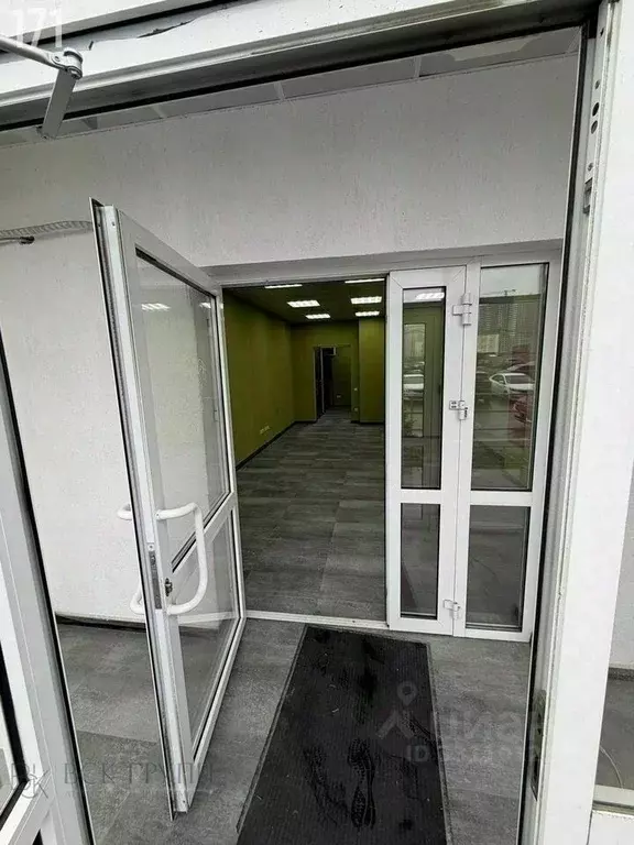 Помещение свободного назначения в Челябинская область, Челябинск ул. ... - Фото 2