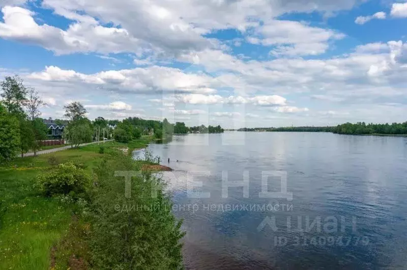 Участок в Ленинградская область, Всеволожский район, Имени Свердлова ... - Фото 0