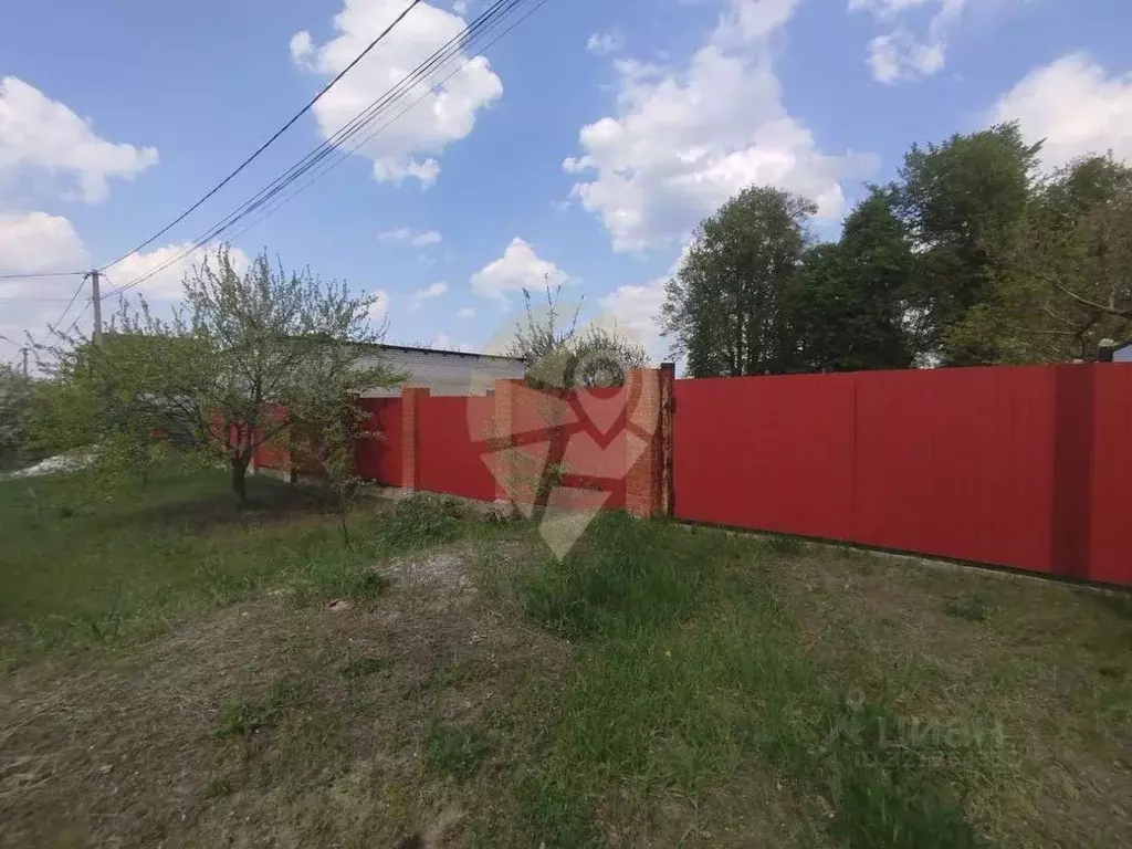 Участок в Белгородская область, Старый Оскол пер. 1-й Тружеников ... - Фото 0