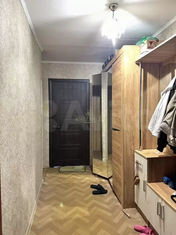 Комната 15 м в 3-к., 5/5 эт. - Фото 0