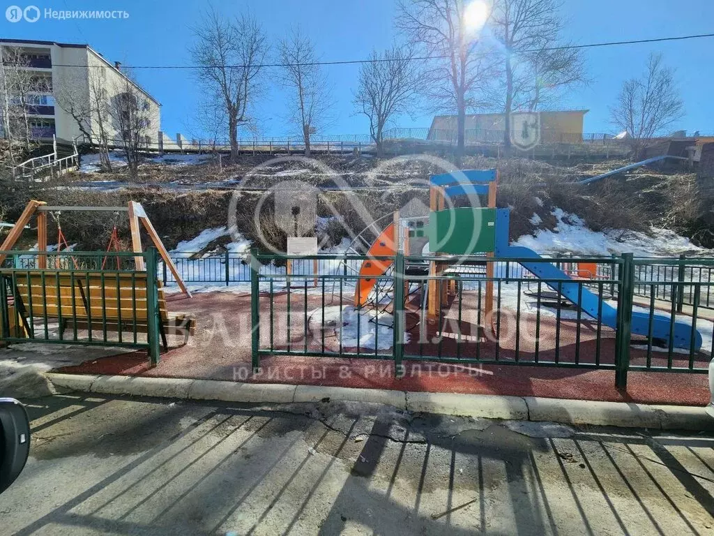 2-комнатная квартира: Корсаков, улица Матросова, 42 (43.3 м) - Фото 1