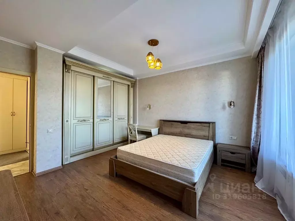 3-к кв. Крым, Ялта ул. Большевистская, 19 (105.0 м) - Фото 0