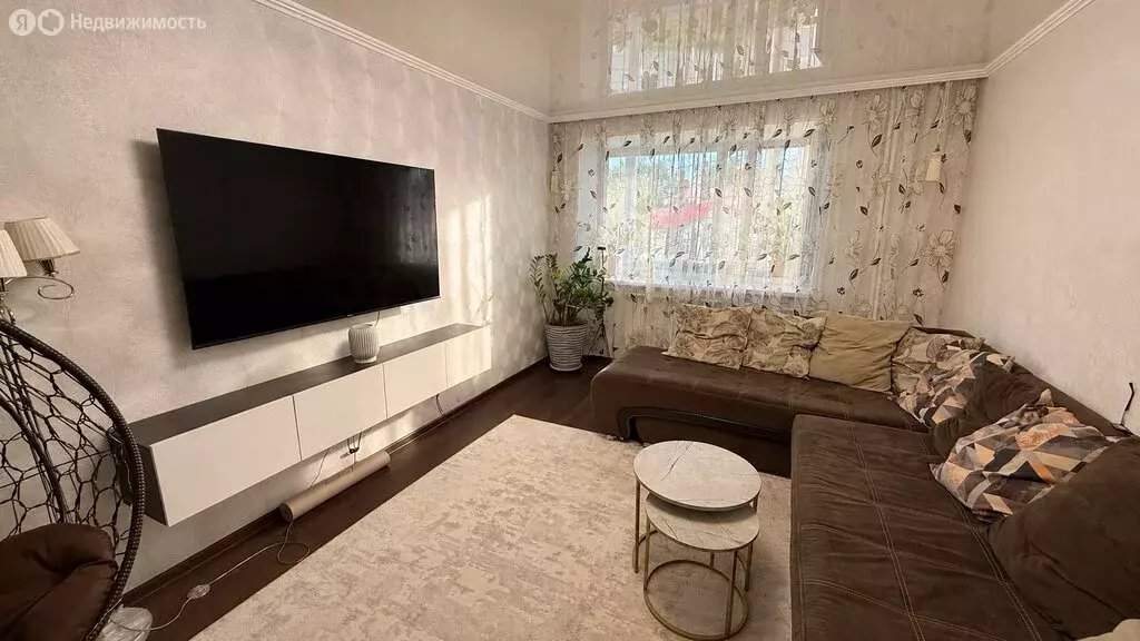 3-комнатная квартира: Заводоуковск, Сибирская улица, 3 (59 м) - Фото 2