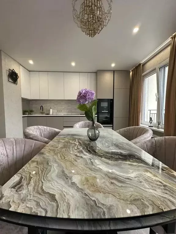 2-к кв. Калининградская область, Зеленоградск ул. Римская, 5к1 (77.0 ... - Фото 1