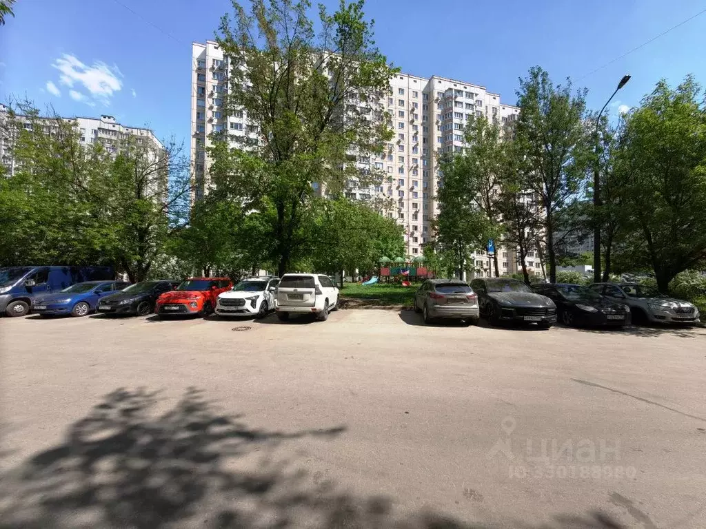 2-к кв. Московская область, Реутов Молодежная ул., 1 (54.0 м) - Фото 2