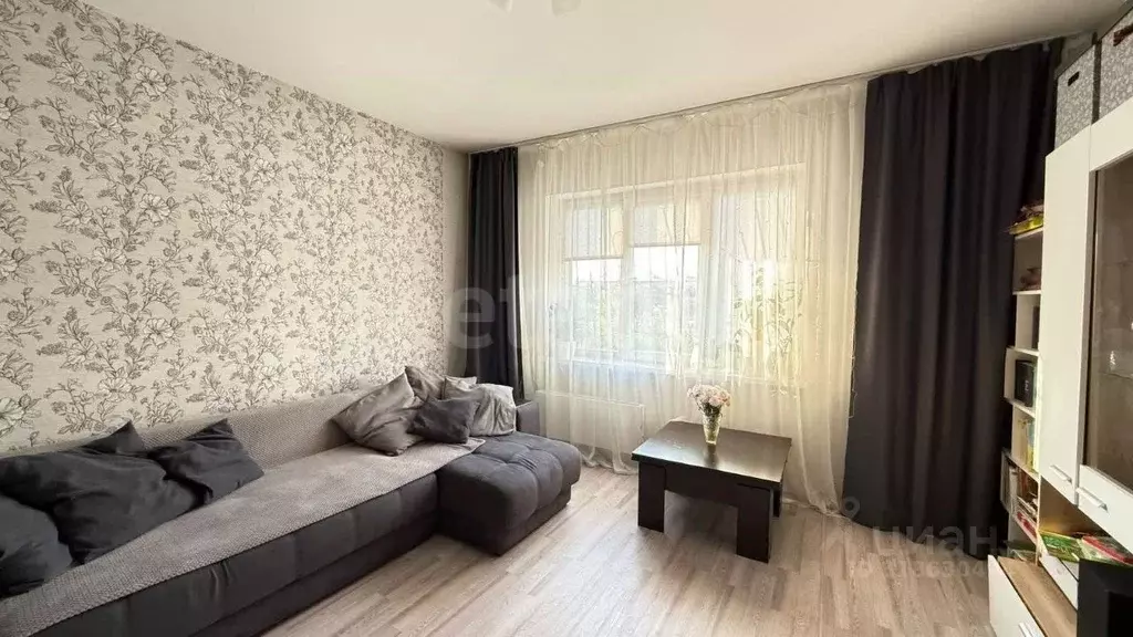 3-к кв. Кемеровская область, Кемерово ул. Свободы, 25а (62.0 м) - Фото 0