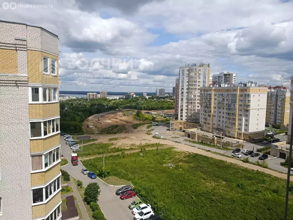 3-комнатная квартира: Чебоксары, Ярмарочная улица, 12 (83 м) - Фото 0