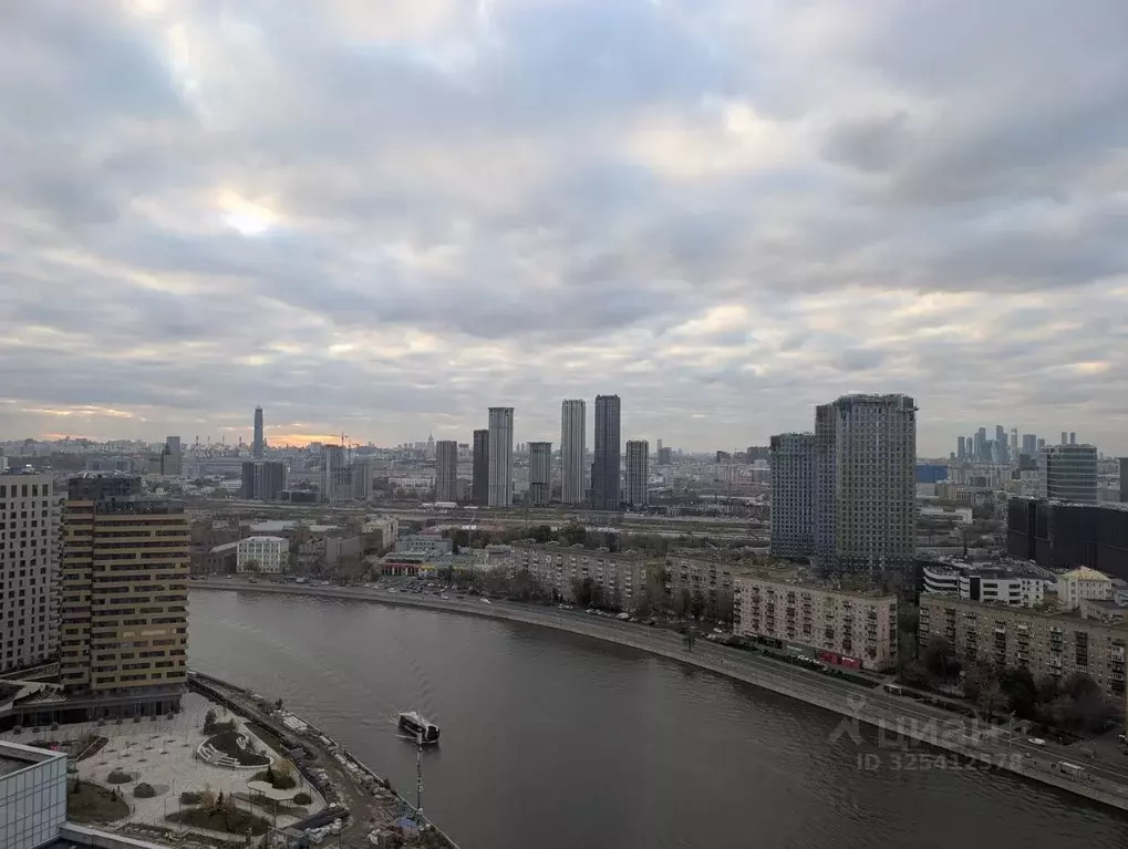 4-к кв. Москва ул. Виктора Маслова, 2 (173.5 м) - Фото 1