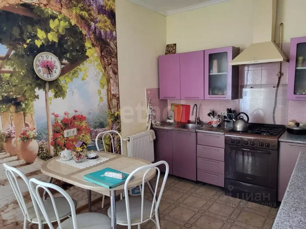 Дом в Краснодарский край, Темрюкский район, Фонталовское с/пос, пос. ... - Фото 1