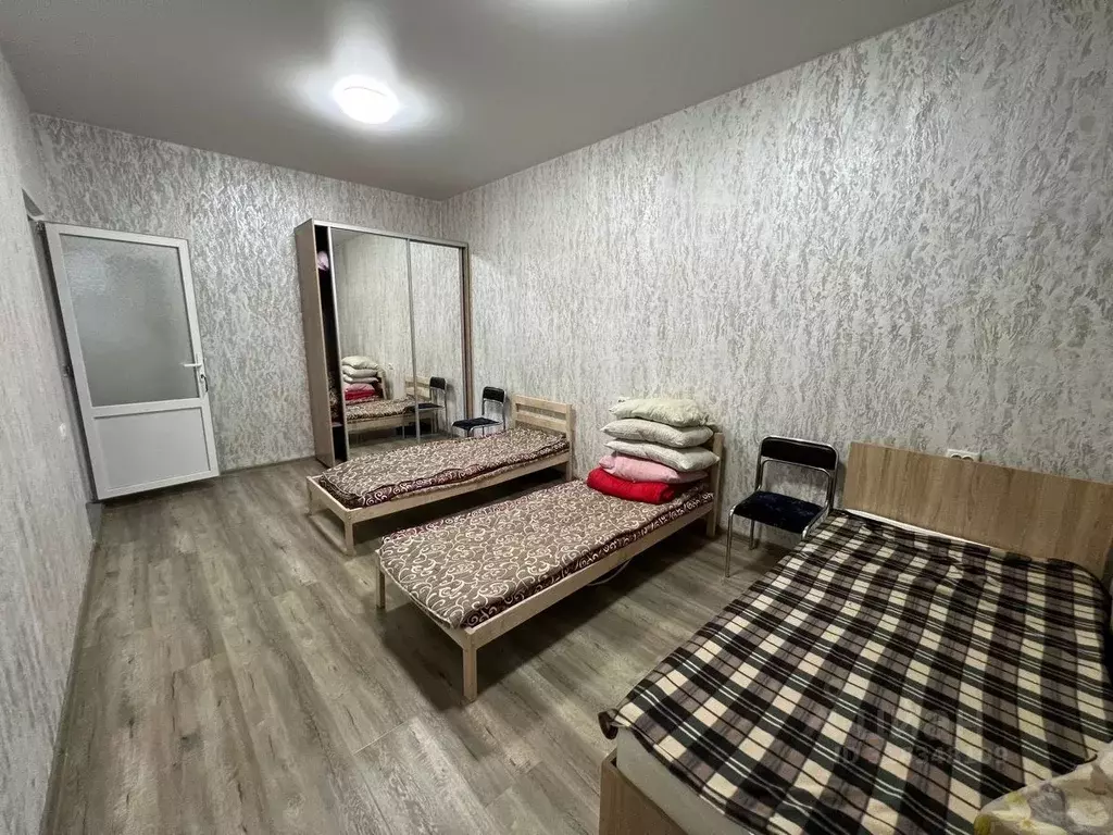 3-к кв. Крым, Симферополь ул. Хайри Эмир-Заде, 25 (100.0 м) - Фото 1