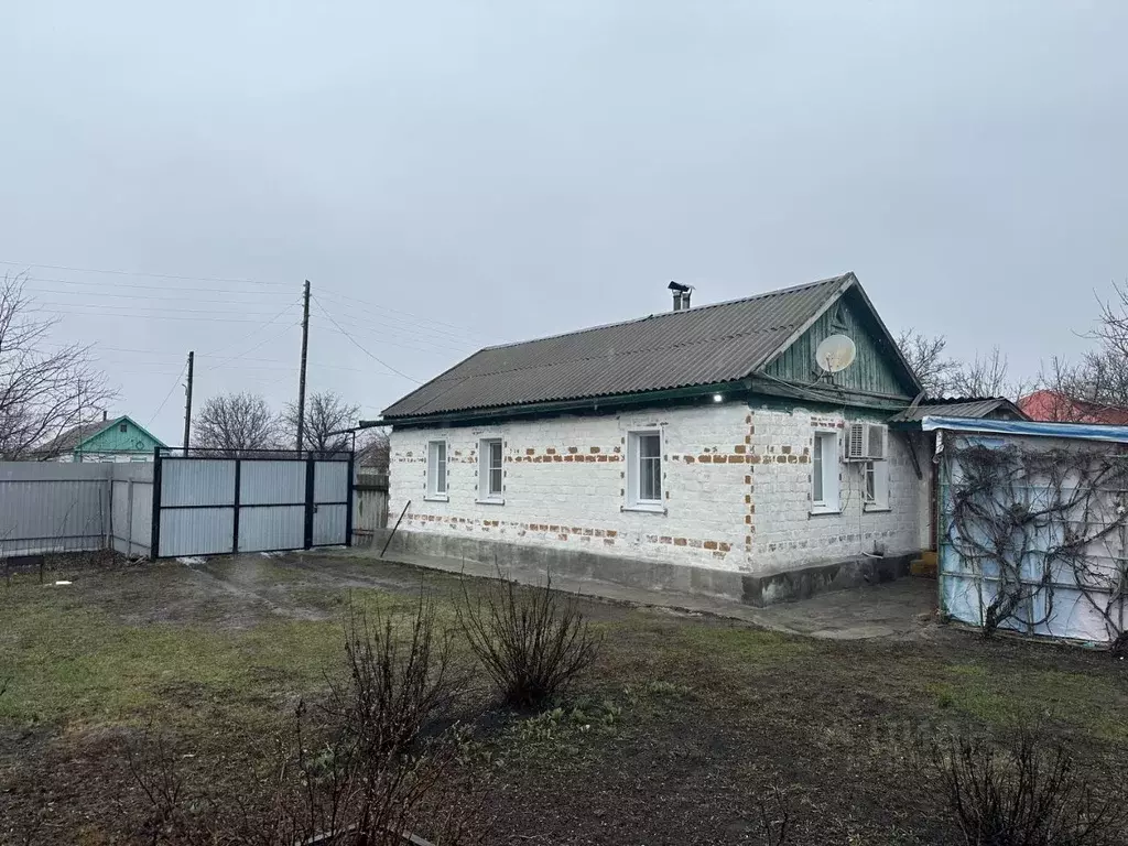 Дом в Воронежская область, Таловский район, Каменно-Степное с/пос, ... - Фото 1