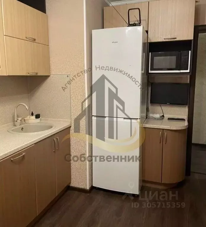 3-к кв. Белгородская область, Старый Оскол Восточный мкр, 1Ак1 (64.0 ... - Фото 1