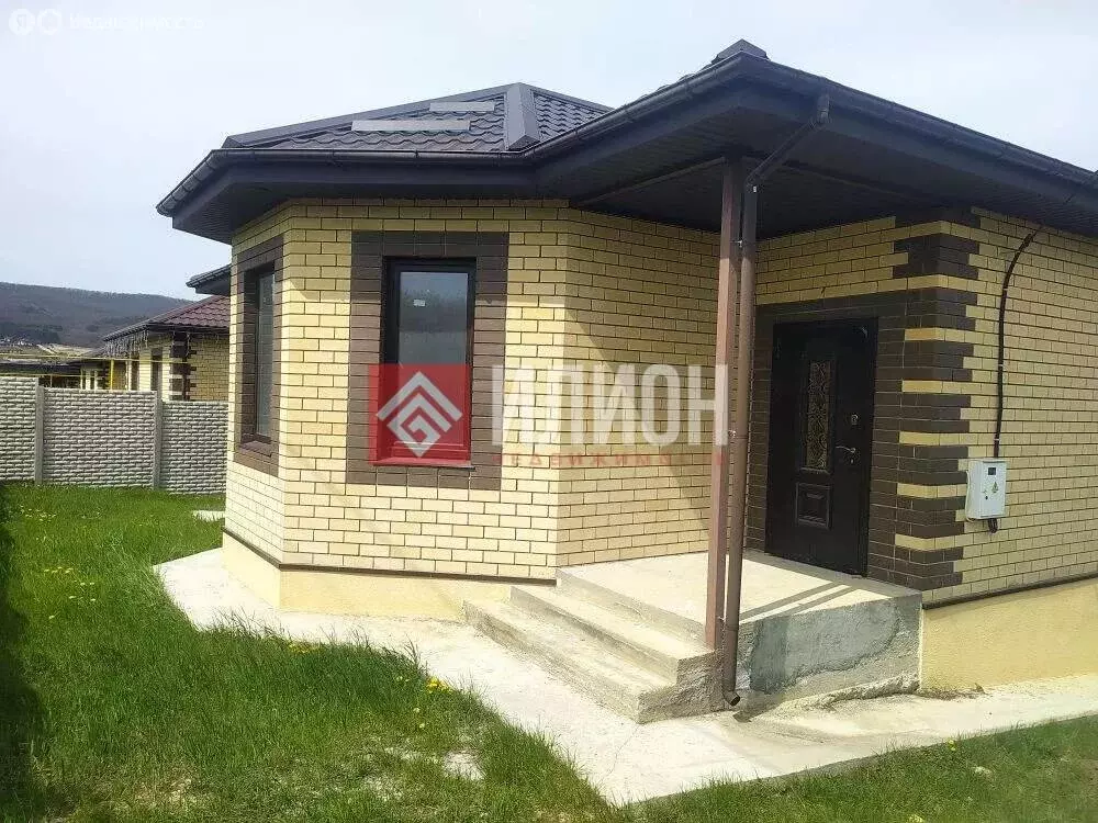 Дом в Добровское сельское поселение, село Краснолесье, улица 8 Марта, ... - Фото 1