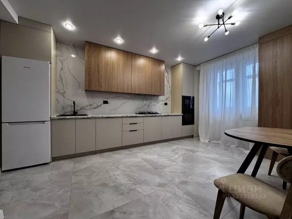 2-к кв. Ставропольский край, Ставрополь ул. Рогожникова, 23к2 (64.0 м) - Фото 1