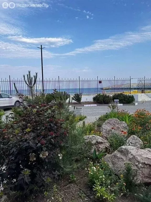 1-комнатная квартира: Феодосия, Черноморская набережная, 1Л (53 м) - Фото 1