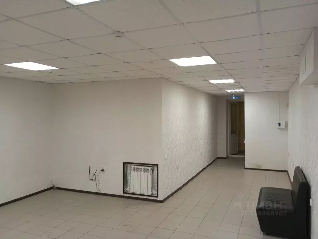 Помещение свободного назначения в Башкортостан, Белорецк ул. В. ... - Фото 1
