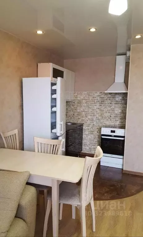 Студия Иркутская область, Иркутск Космический проезд, 1/1 (31.0 м) - Фото 1