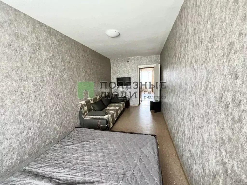 2-к кв. Белгородская область, Белгород Садовая ул., 41 (43.7 м) - Фото 0