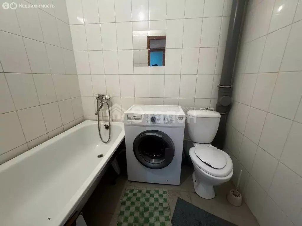 1-комнатная квартира: Волгоград, улица Солнечникова, 7 (37.2 м) - Фото 0