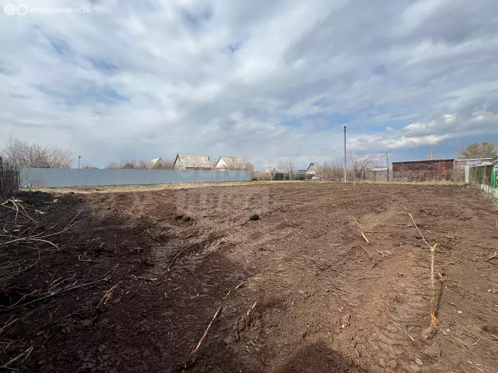Участок в Оренбург, дачный массив Ростоши-2, СНТ Искра (6 м) - Фото 1