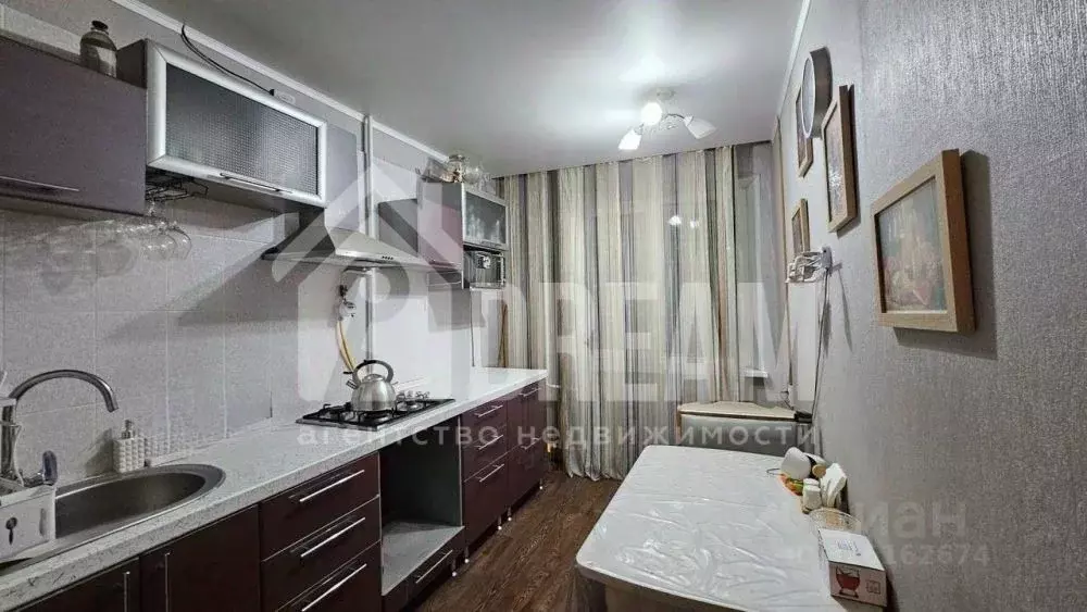 3-к кв. Волгоградская область, Волгоград бул. 30-летия Победы, 16 ... - Фото 2