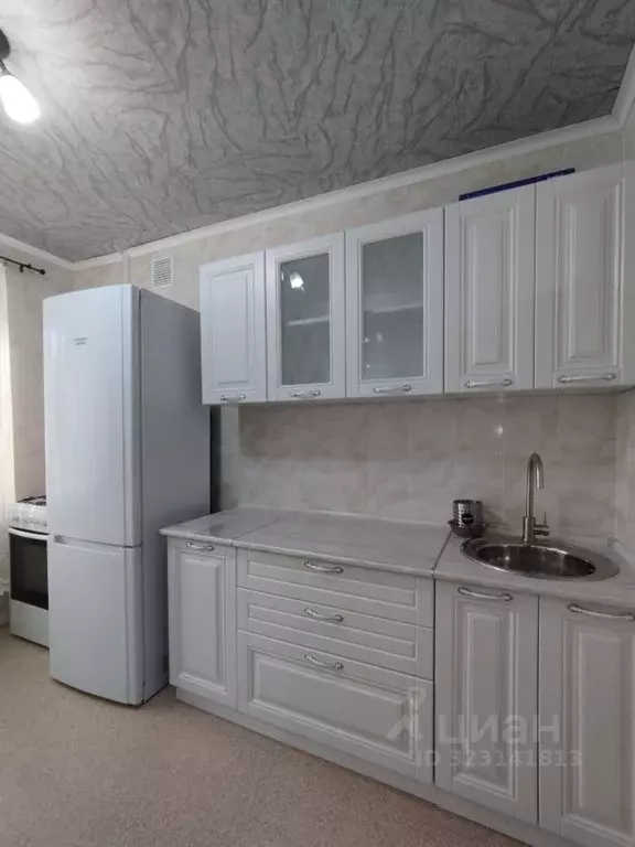 1-к кв. Омская область, Омск ул. Серова, 24 (33.0 м) - Фото 0