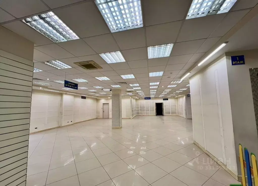 Торговая площадь в Московская область, Королев ул. Исаева, 11 (275 м) - Фото 2