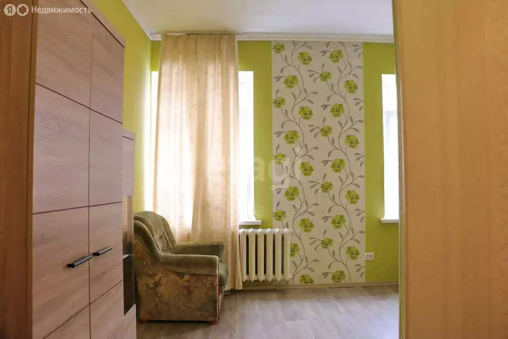 1к в 4-комнатной квартире (21.9 м) - Фото 1